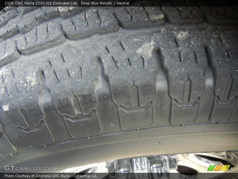 Deep Blue Metallic / Neutral 2005 GMC Sierra 1500 SLE Extended Cab