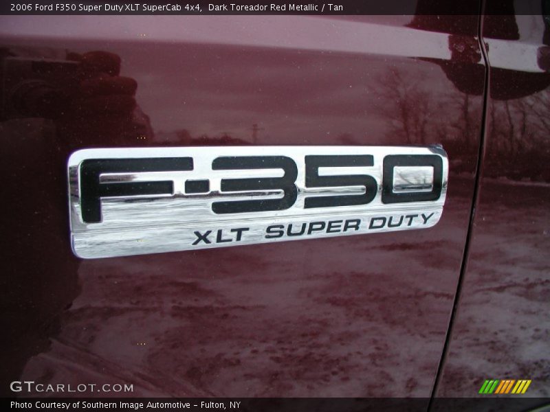  2006 F350 Super Duty XLT SuperCab 4x4 Logo