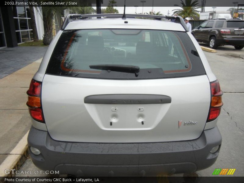 Satellite Silver / Slate 2003 Pontiac Vibe