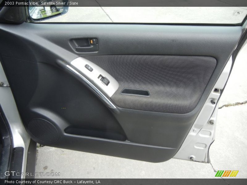 Satellite Silver / Slate 2003 Pontiac Vibe