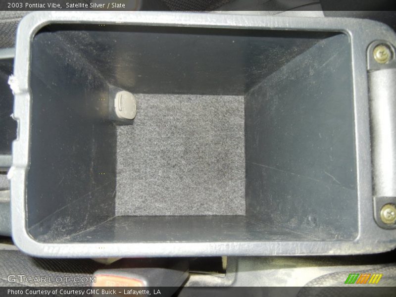 Satellite Silver / Slate 2003 Pontiac Vibe