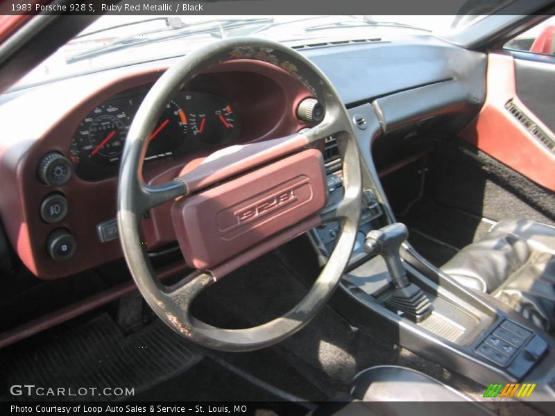 Ruby Red Metallic / Black 1983 Porsche 928 S