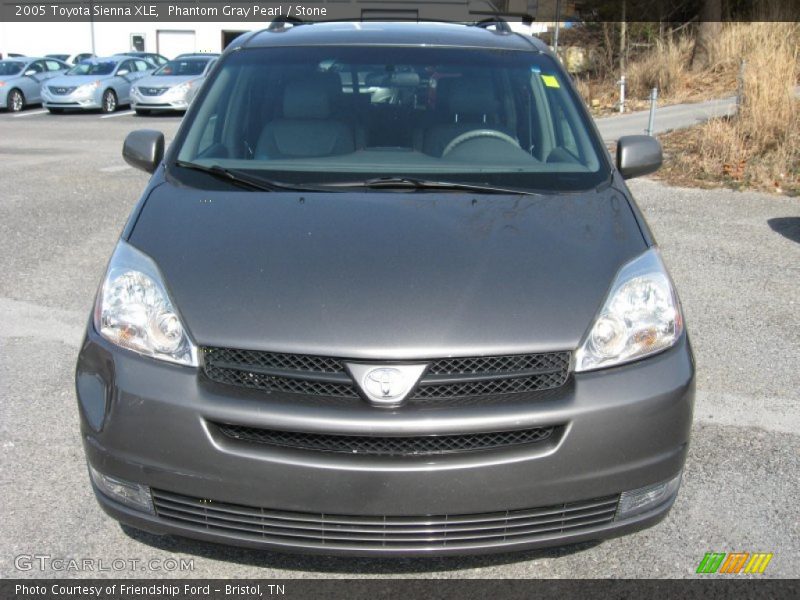 Phantom Gray Pearl / Stone 2005 Toyota Sienna XLE