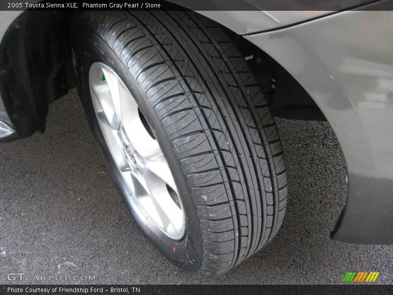 Phantom Gray Pearl / Stone 2005 Toyota Sienna XLE