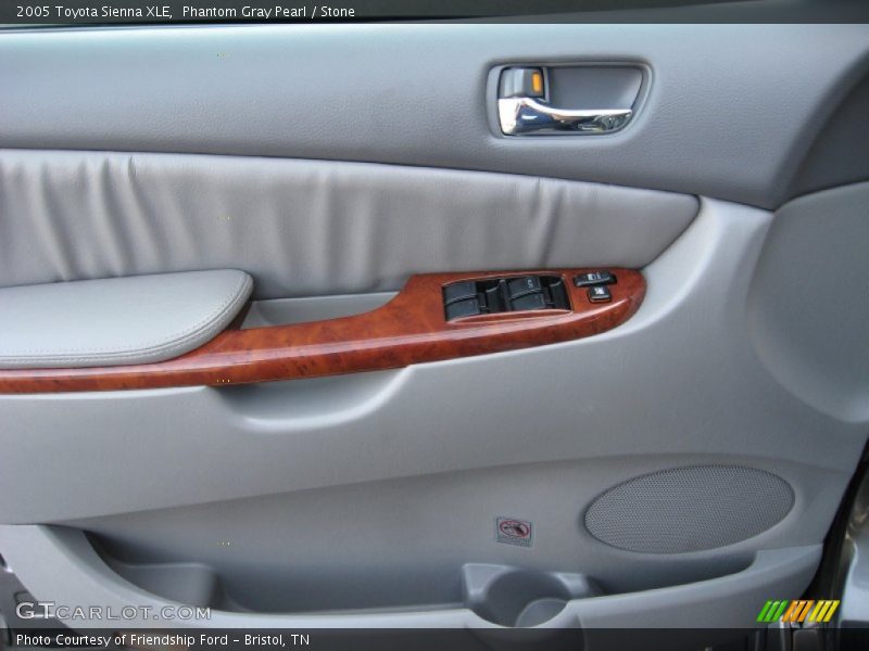 Phantom Gray Pearl / Stone 2005 Toyota Sienna XLE