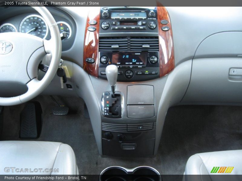 Phantom Gray Pearl / Stone 2005 Toyota Sienna XLE