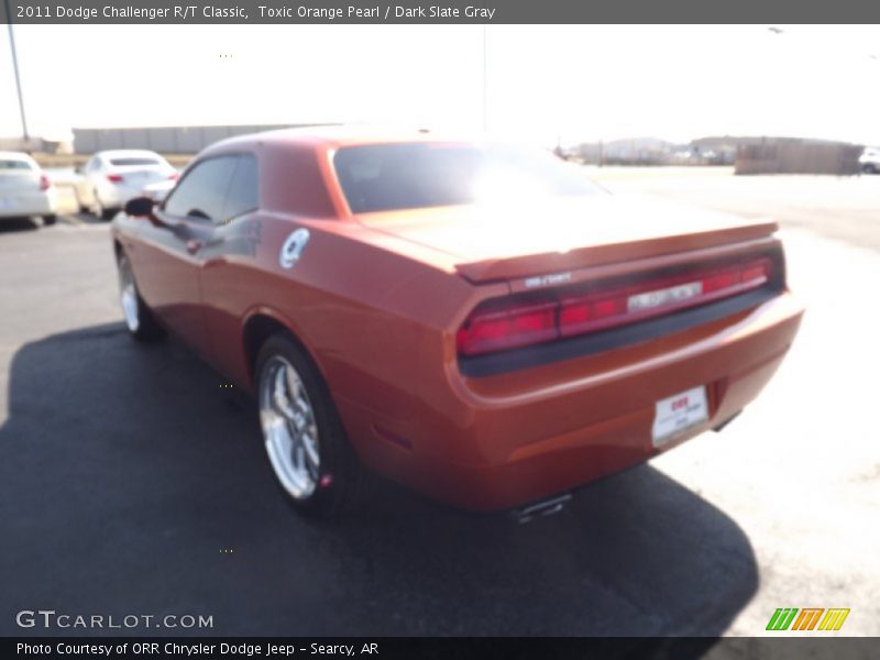 Toxic Orange Pearl / Dark Slate Gray 2011 Dodge Challenger R/T Classic