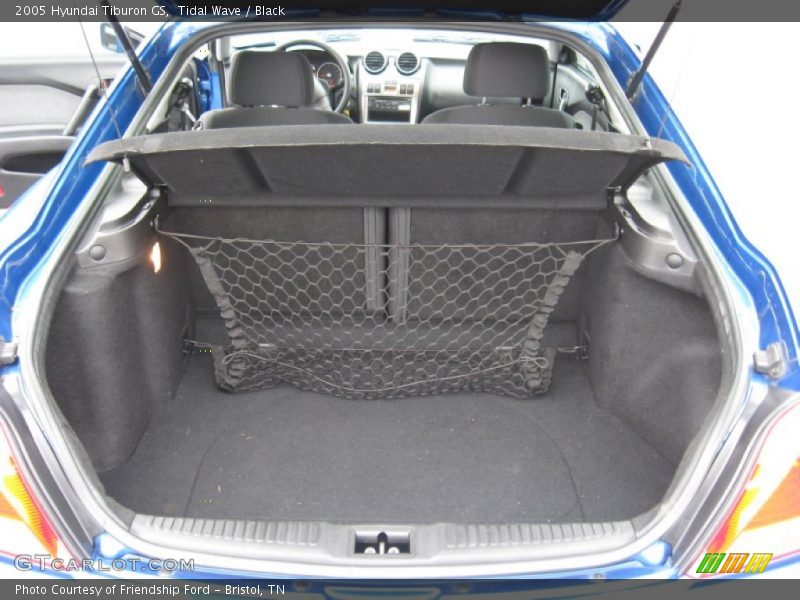  2005 Tiburon GS Trunk