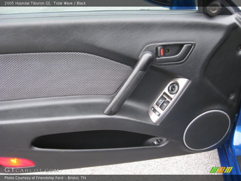 Tidal Wave / Black 2005 Hyundai Tiburon GS