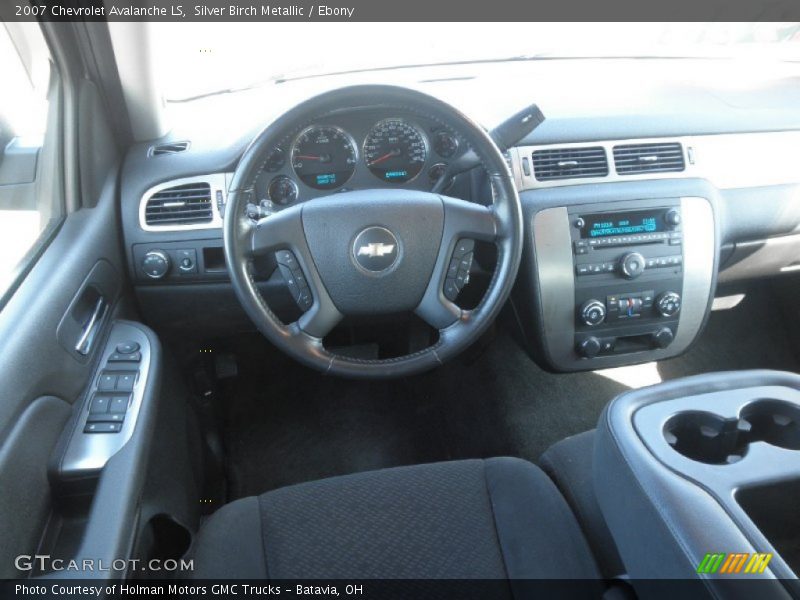 Silver Birch Metallic / Ebony 2007 Chevrolet Avalanche LS