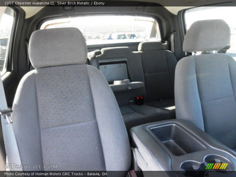 Silver Birch Metallic / Ebony 2007 Chevrolet Avalanche LS