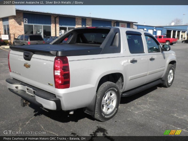 Silver Birch Metallic / Ebony 2007 Chevrolet Avalanche LS