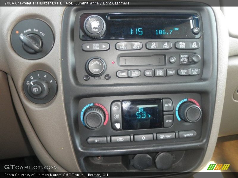 Summit White / Light Cashmere 2004 Chevrolet TrailBlazer EXT LT 4x4