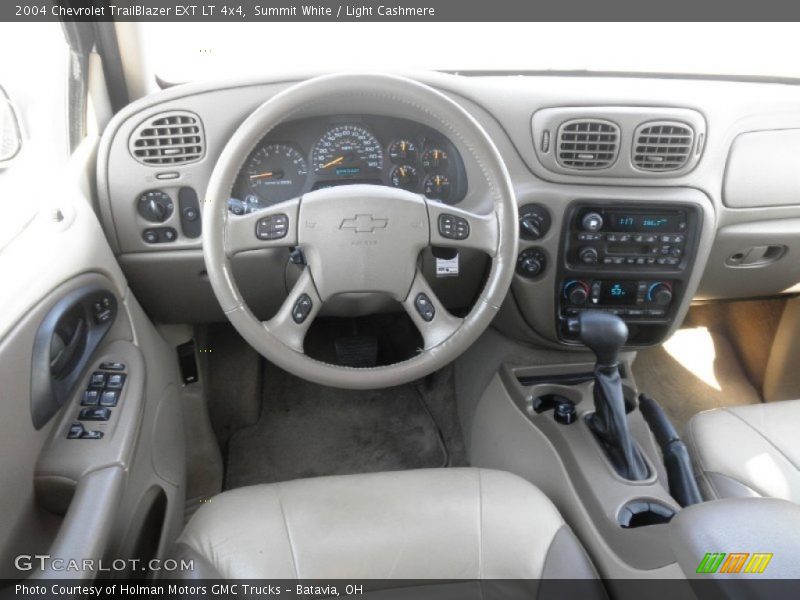 Summit White / Light Cashmere 2004 Chevrolet TrailBlazer EXT LT 4x4