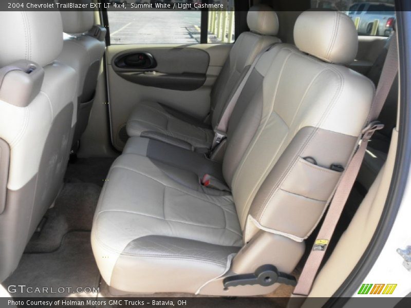 Summit White / Light Cashmere 2004 Chevrolet TrailBlazer EXT LT 4x4