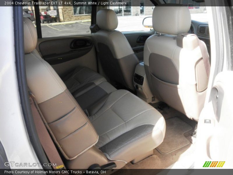 Summit White / Light Cashmere 2004 Chevrolet TrailBlazer EXT LT 4x4