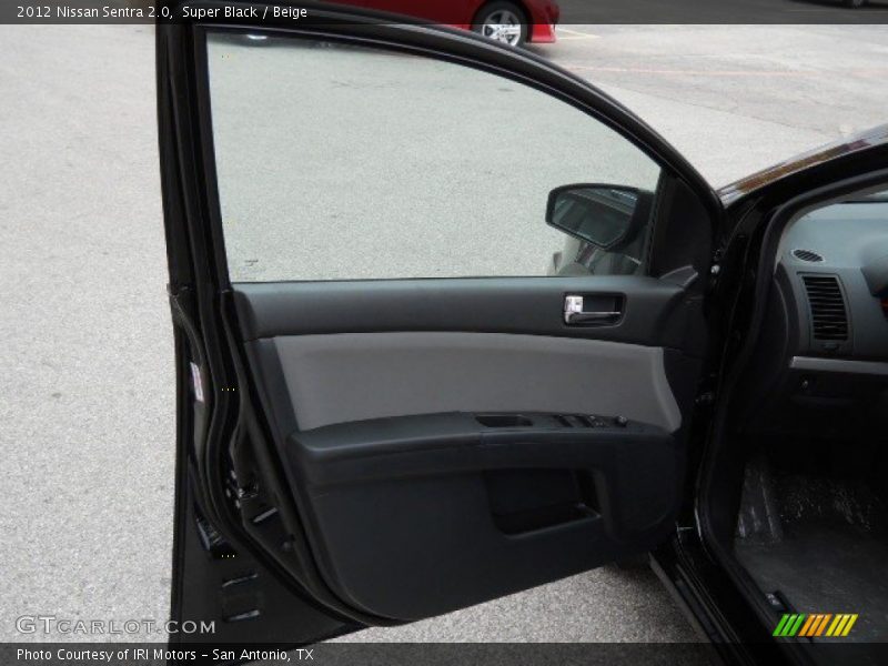 Super Black / Beige 2012 Nissan Sentra 2.0