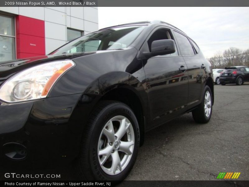 Wicked Black / Black 2009 Nissan Rogue SL AWD