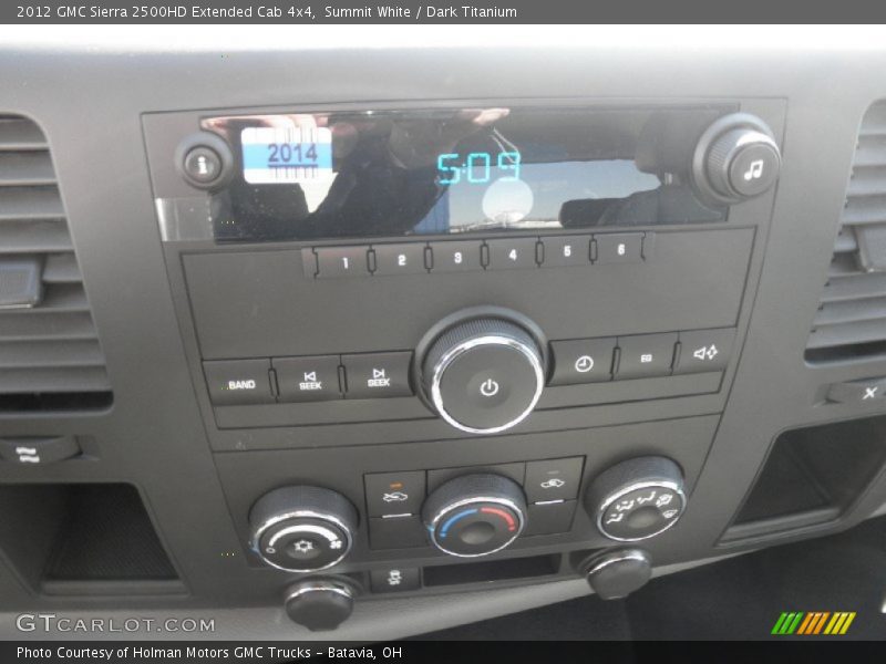Controls of 2012 Sierra 2500HD Extended Cab 4x4