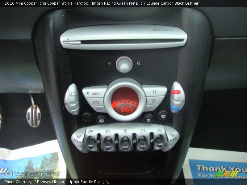 Controls of 2010 Cooper John Cooper Works Hardtop