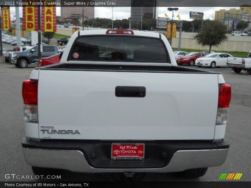 Super White / Graphite Gray 2011 Toyota Tundra CrewMax