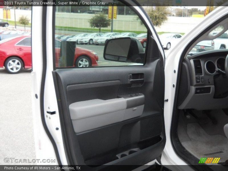 Super White / Graphite Gray 2011 Toyota Tundra CrewMax