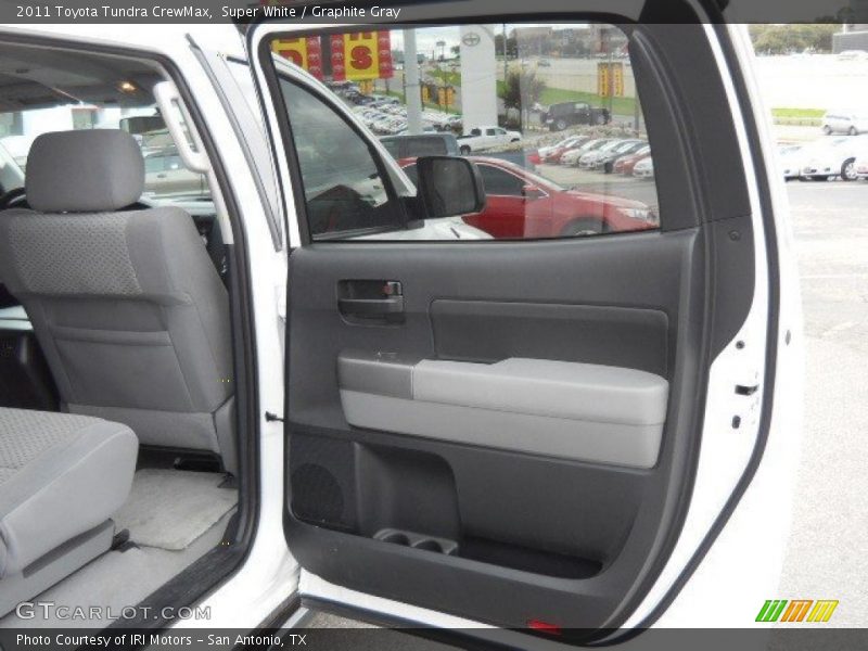 Super White / Graphite Gray 2011 Toyota Tundra CrewMax