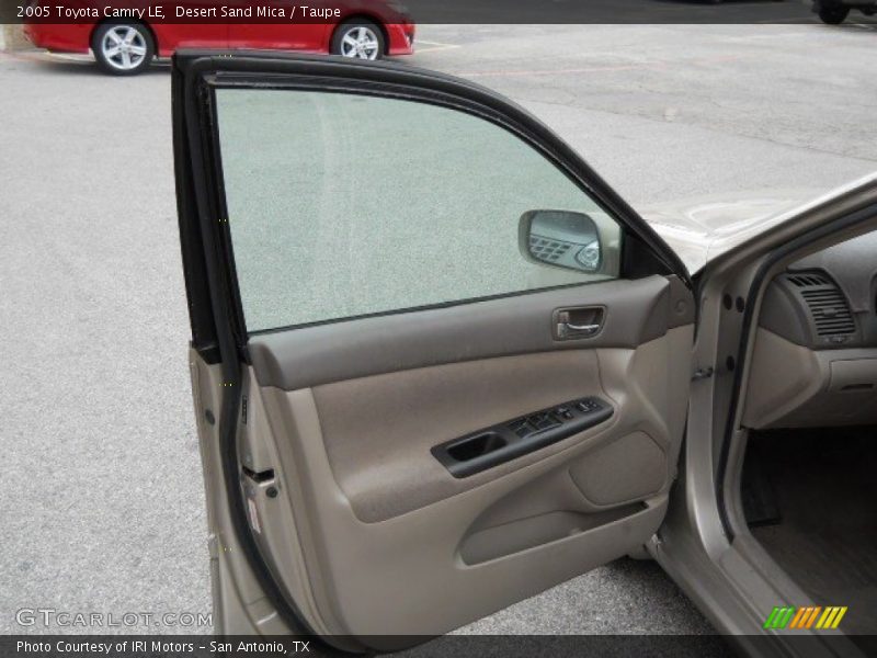 Desert Sand Mica / Taupe 2005 Toyota Camry LE