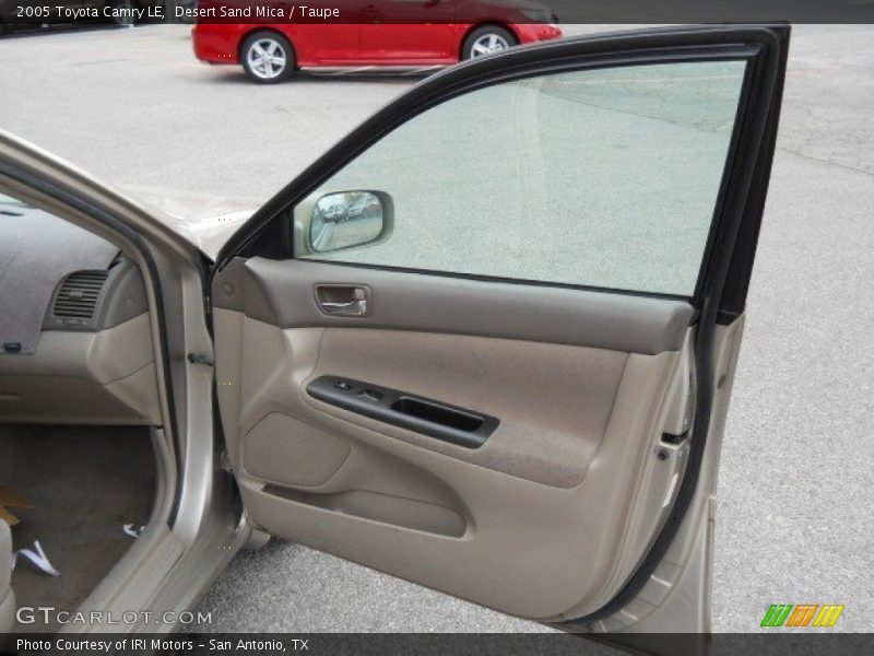 Desert Sand Mica / Taupe 2005 Toyota Camry LE