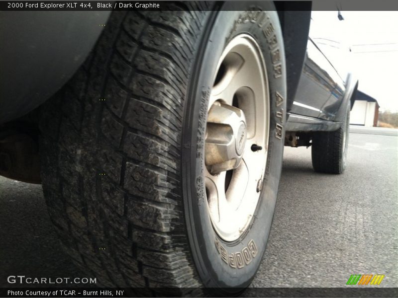Black / Dark Graphite 2000 Ford Explorer XLT 4x4