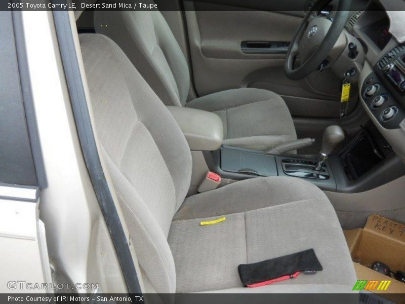 Desert Sand Mica / Taupe 2005 Toyota Camry LE
