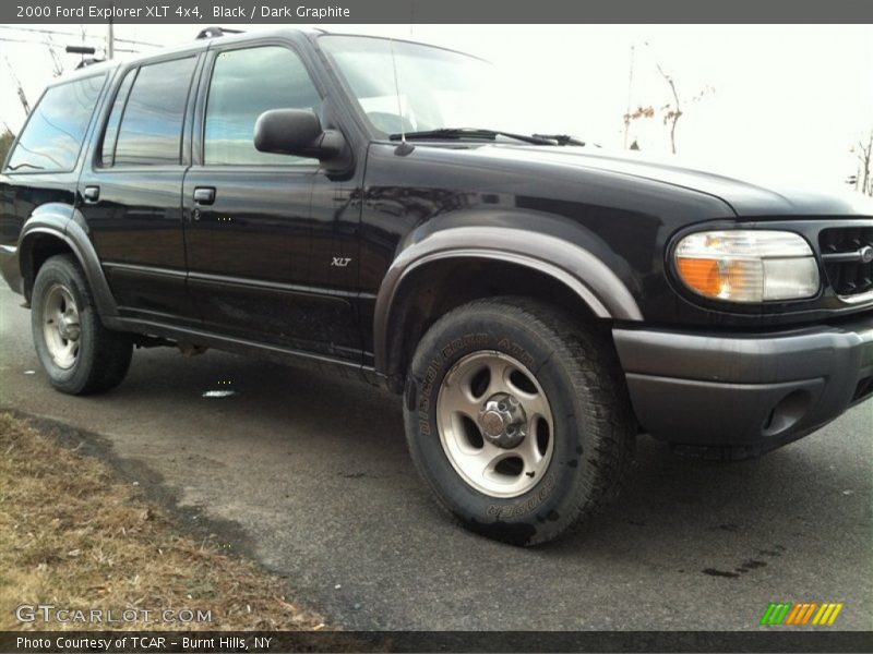 Black / Dark Graphite 2000 Ford Explorer XLT 4x4