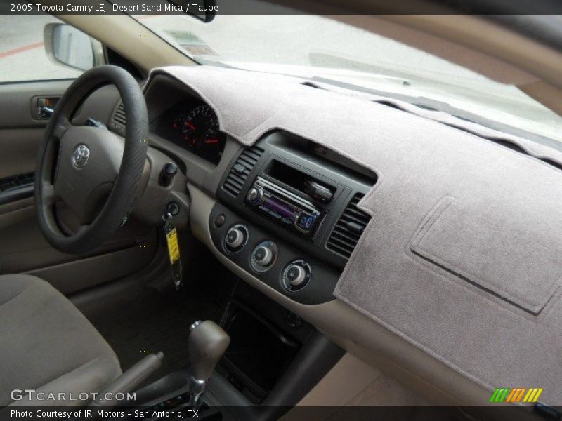 Desert Sand Mica / Taupe 2005 Toyota Camry LE