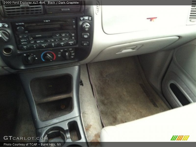 Black / Dark Graphite 2000 Ford Explorer XLT 4x4