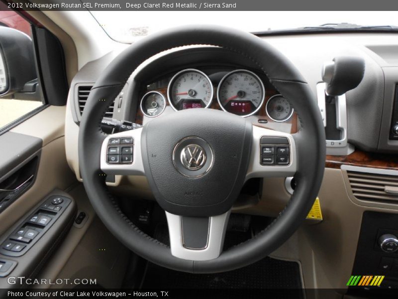Deep Claret Red Metallic / Sierra Sand 2012 Volkswagen Routan SEL Premium