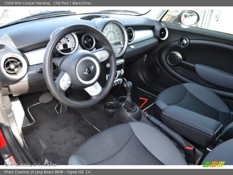 Chili Red / Black/Grey 2009 Mini Cooper Hardtop