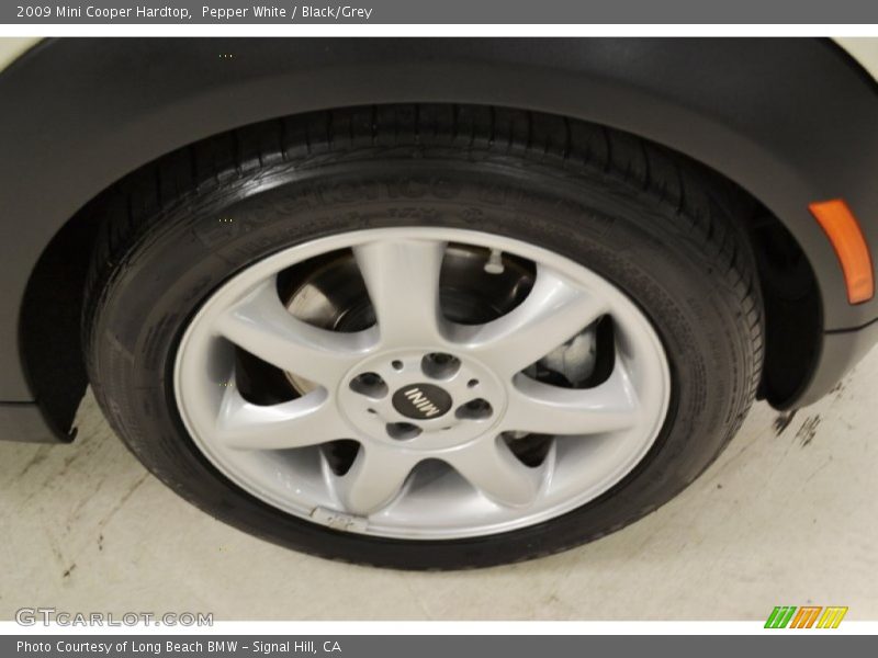 Pepper White / Black/Grey 2009 Mini Cooper Hardtop