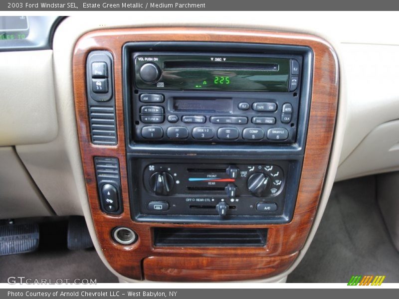 Controls of 2003 Windstar SEL