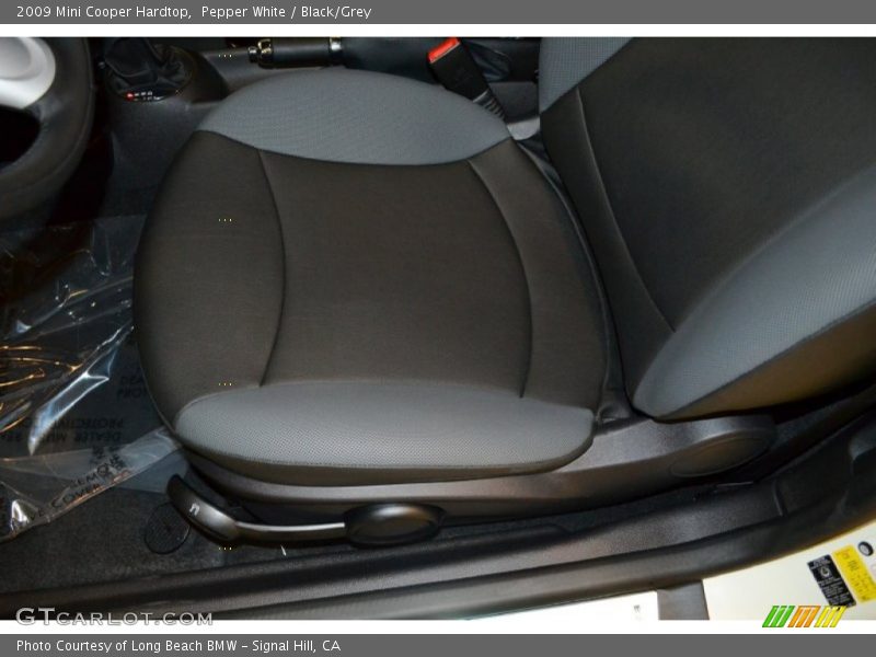 Pepper White / Black/Grey 2009 Mini Cooper Hardtop