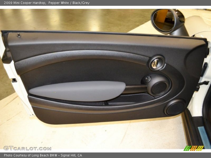 Pepper White / Black/Grey 2009 Mini Cooper Hardtop