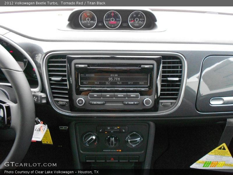 Controls of 2012 Beetle Turbo