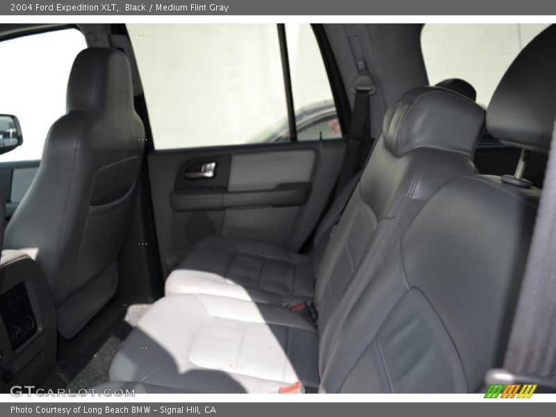 Black / Medium Flint Gray 2004 Ford Expedition XLT