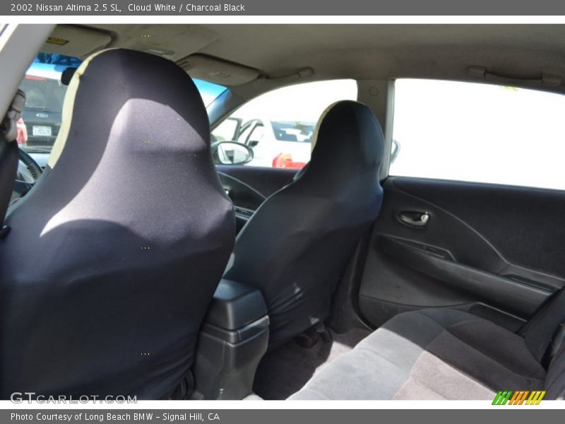 Cloud White / Charcoal Black 2002 Nissan Altima 2.5 SL