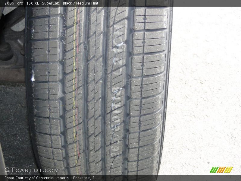 Black / Medium Flint 2006 Ford F150 XLT SuperCab