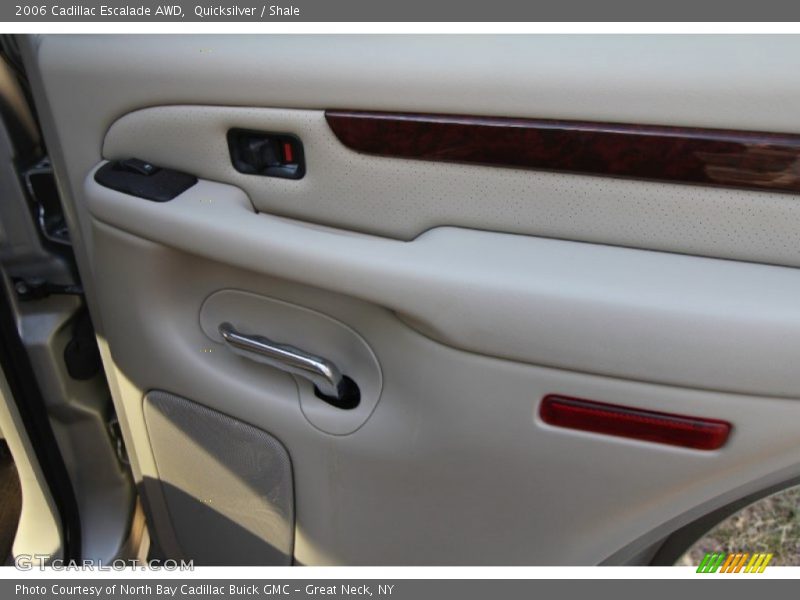 Quicksilver / Shale 2006 Cadillac Escalade AWD