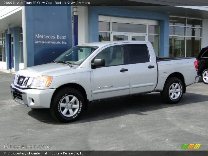 Radiant Silver / Almond 2009 Nissan Titan SE Crew Cab
