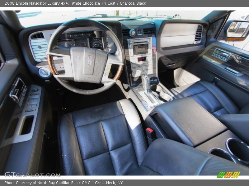 White Chocolate Tri Coat / Charcoal Black 2008 Lincoln Navigator Luxury 4x4