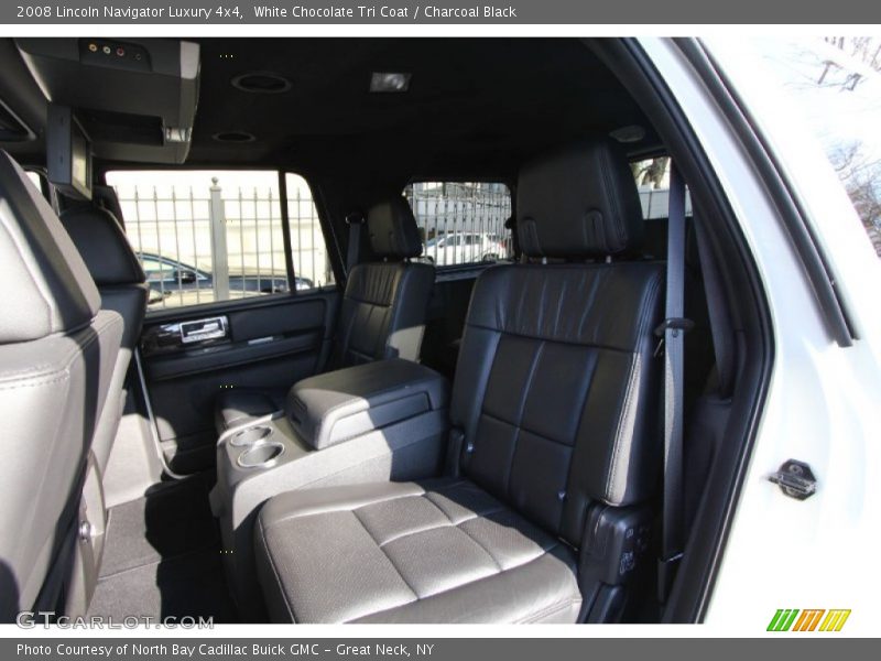 White Chocolate Tri Coat / Charcoal Black 2008 Lincoln Navigator Luxury 4x4