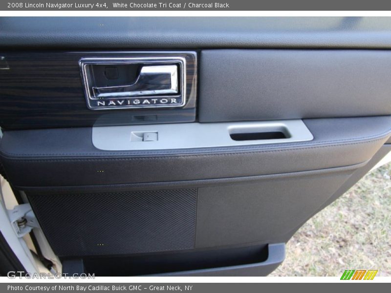 White Chocolate Tri Coat / Charcoal Black 2008 Lincoln Navigator Luxury 4x4