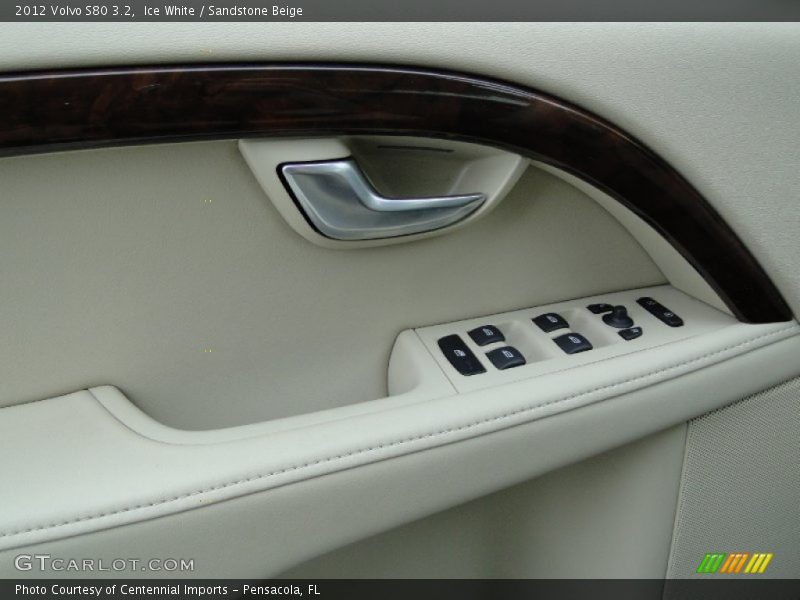 Ice White / Sandstone Beige 2012 Volvo S80 3.2